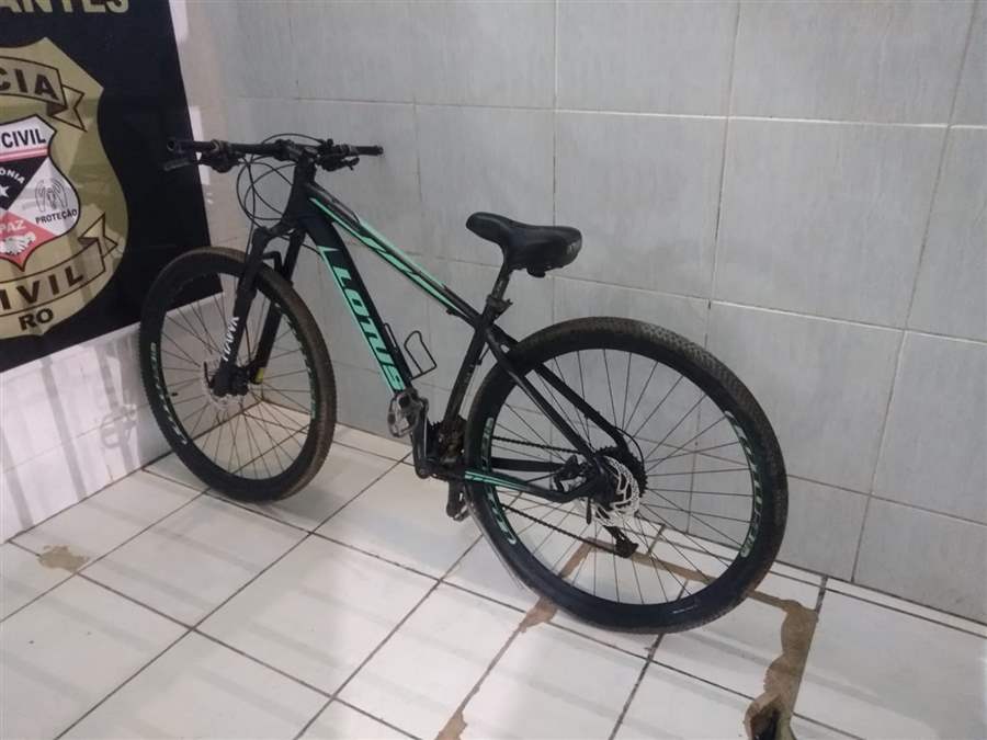 Polícia Militar prende homem que tentava vender bicicleta furtada na capital 