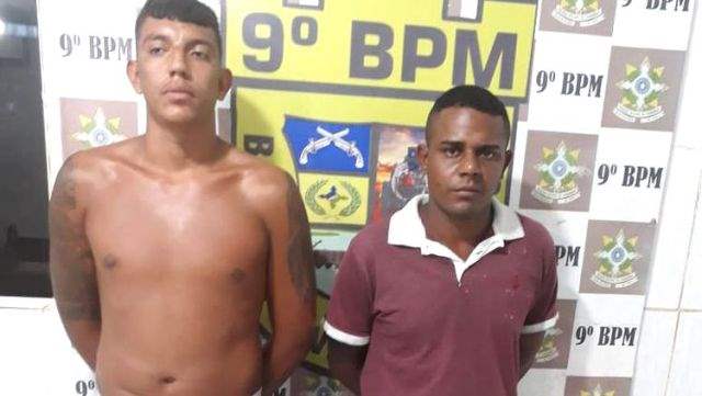 Membros do Comando Vermelho são presos com armas e munições