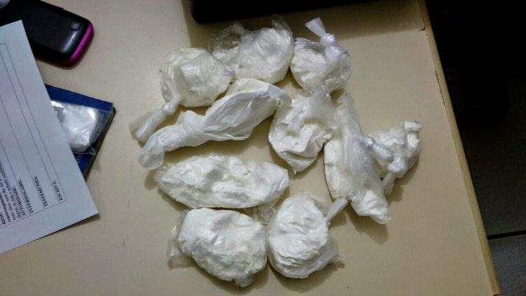 Três mulheres são flagradas traficando drogas em Bar de Porto Velho