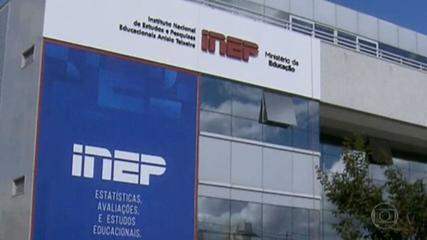 Inep confirma realização do Enem 2022 nos dias 13 e 20 de novembro
