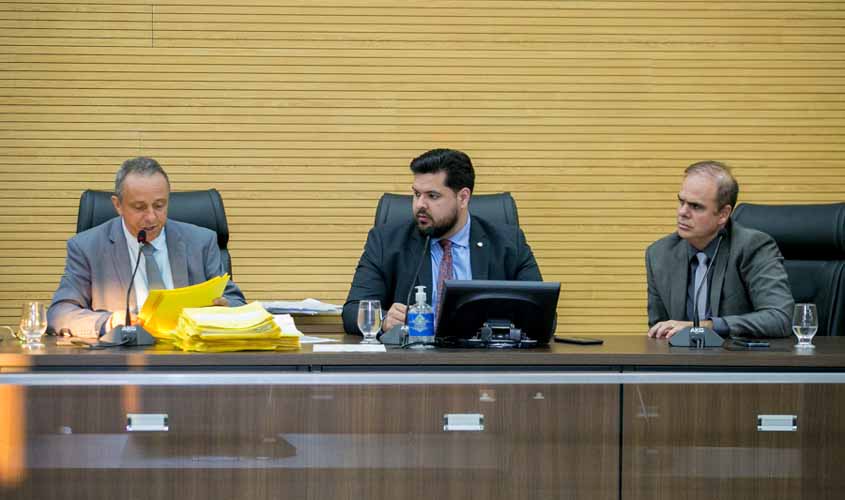 Deputado Lazinho da Fetagro destaca 29 anos da Fetagro durante sessão na ALE
