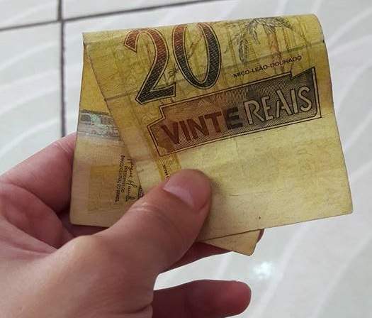 Mulher apanha do marido depois de reclamar do valor recebido para compras