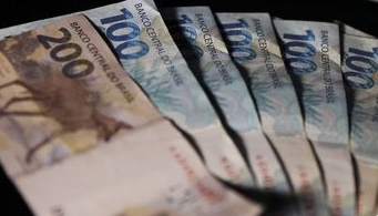 Saiba quem deve receber os precatórios de R$ 21 bilhões neste mês
