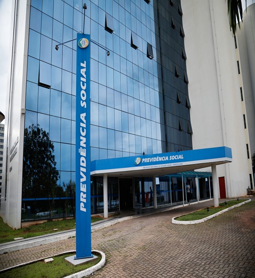 Concurso para 1.000 vagas do INSS terá prova objetiva neste domingo
