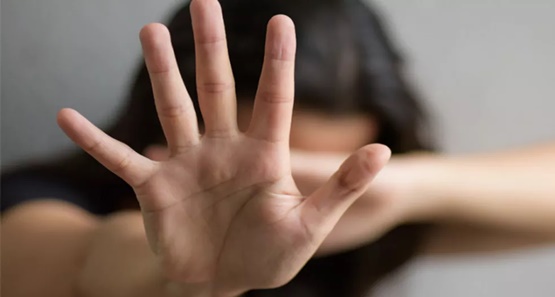 Adolescente é apreendido após surrar sua própria mãe no centro do municipio