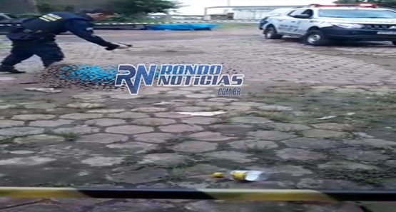Homem tem abdômen perfurado  a faca e fica com vísceras expostas na capital