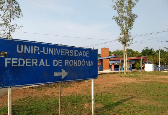 Após desbloqueio de parte da verba, Unir paga mais de 1,8 mil bolsas e auxílios 