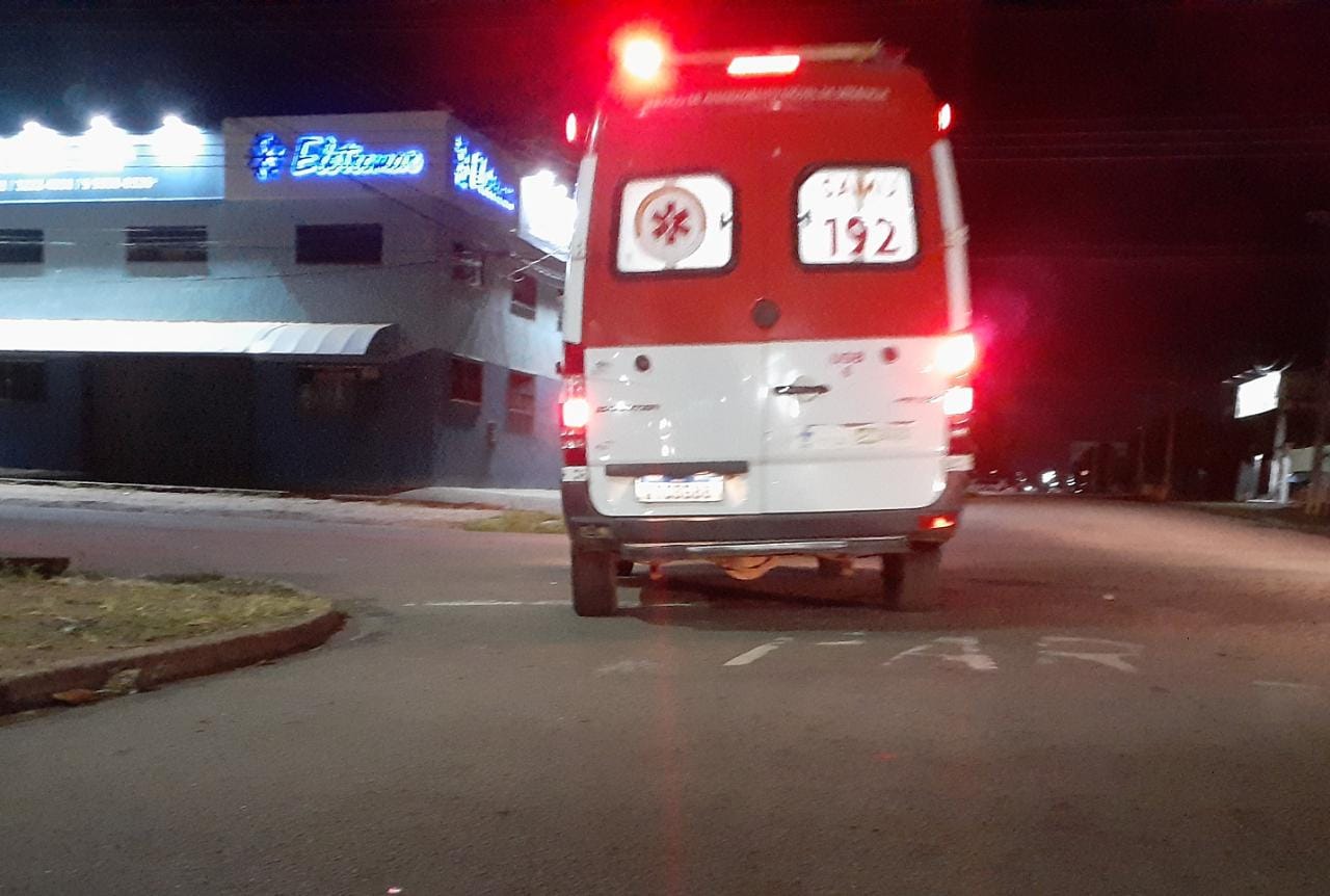 Mulher é esfaqueada pela namorada de sua cunhada na capital