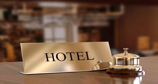 Idoso de 65 anos é espancado e roubado após sair de hotel na capital