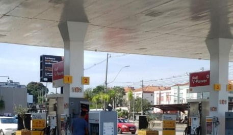 Bandidos arrombam cofre de posto de combustível e levam quase R$ 7 mi reais