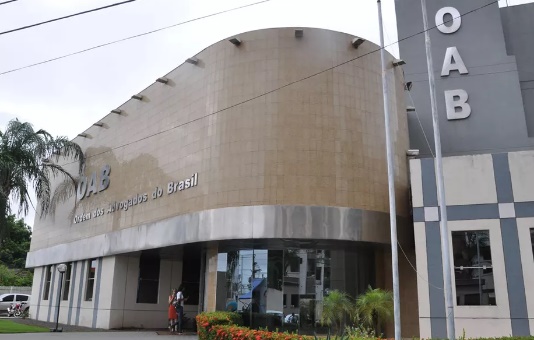 Advogado suspeito de aplicar golpes milionários em RO é suspenso pela OAB
