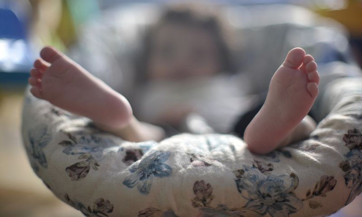 Miguel e Maria Alice são os nomes de bebês mais registrados em 2022 no Brasil 
