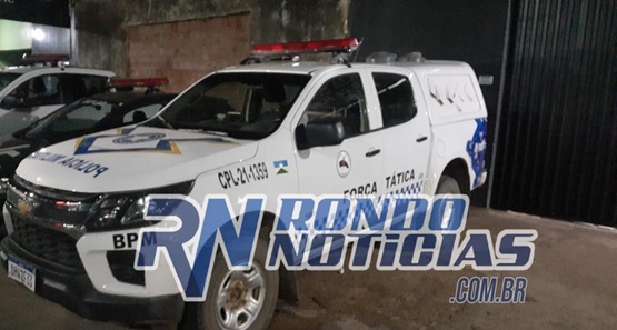 Bando assalta residência, dois são presos e brigam  no camburão da polícia 
