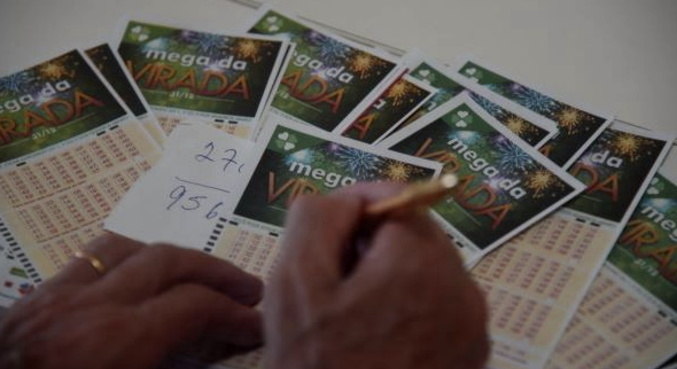
Mega da Virada paga prêmio de R$ 500 milhões; apostas podem ser feitas até as 17h