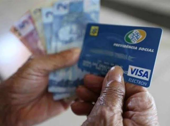 Aposentadorias com reajuste começam a ser pagas em janeiro; veja calendário