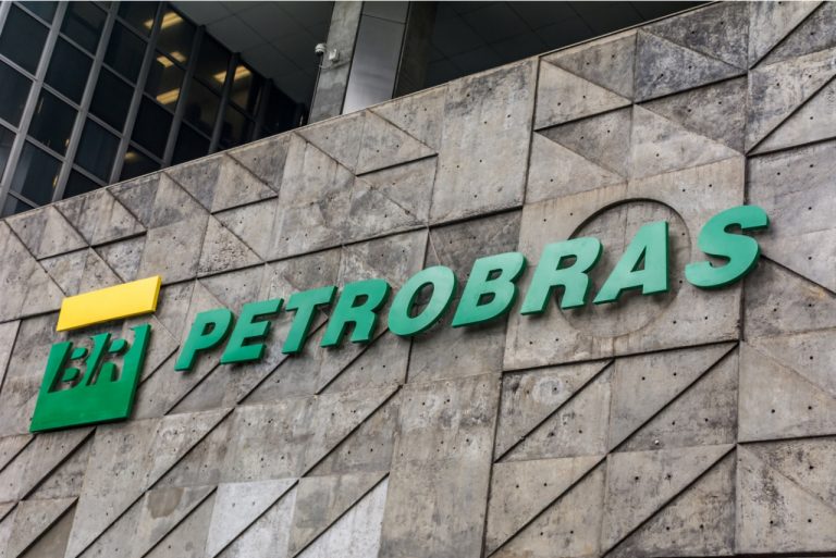 Com medidas de Lula, estatais perdem mais de R$ 30 bilhões em valor de mercado em um dia
