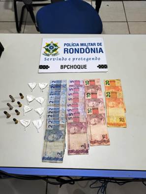 Trio é preso pela Polícia Militar com drogas e munição de revólver calibre 38