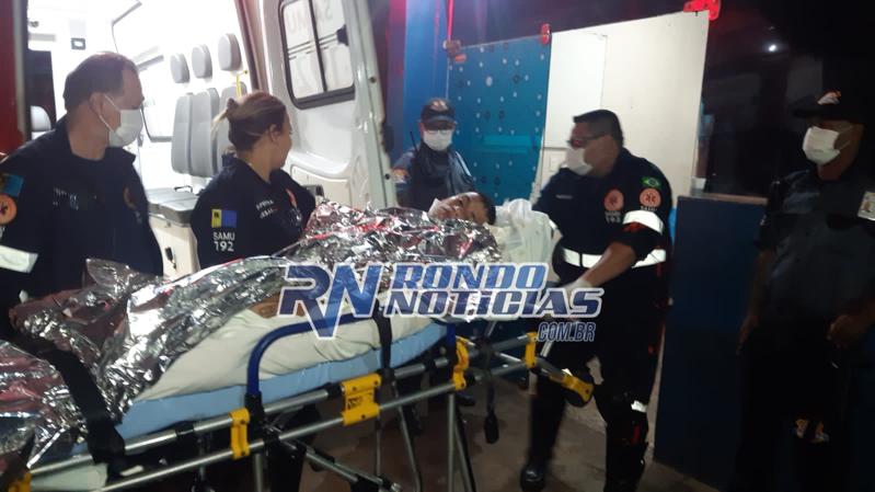 Criminosos em moto disparam contra homem na Zona Leste da capital