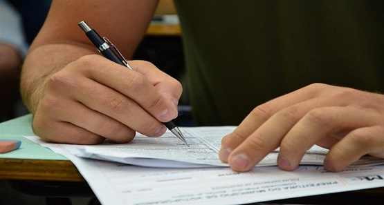 Confira concursos e processos seletivos com inscrições abertas com salários de até R$ 21 mil

