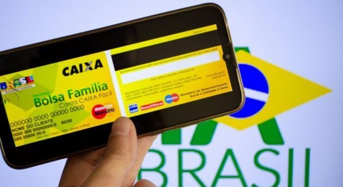 Auxílio Brasil começa a ser pago, sem R$ 150 por filho prometido por Lula
