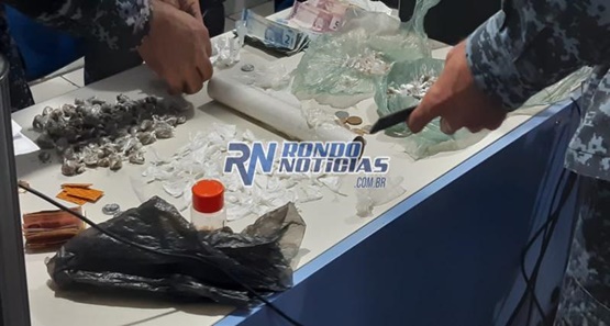 PM recebe denúncia e prende casal em flagrante vendendo drogas na capital