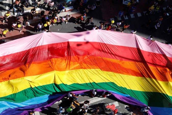 Debate reúne parlamentares e comunidade LGBTQIA+ em Brasília