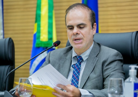Deputado Alan Queiroz indica à SESAU a realização de campanhas para combate da Hanseníase