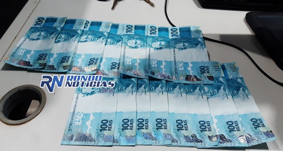 Homem é preso tentando comprar celular de policial com dinheiro falso 