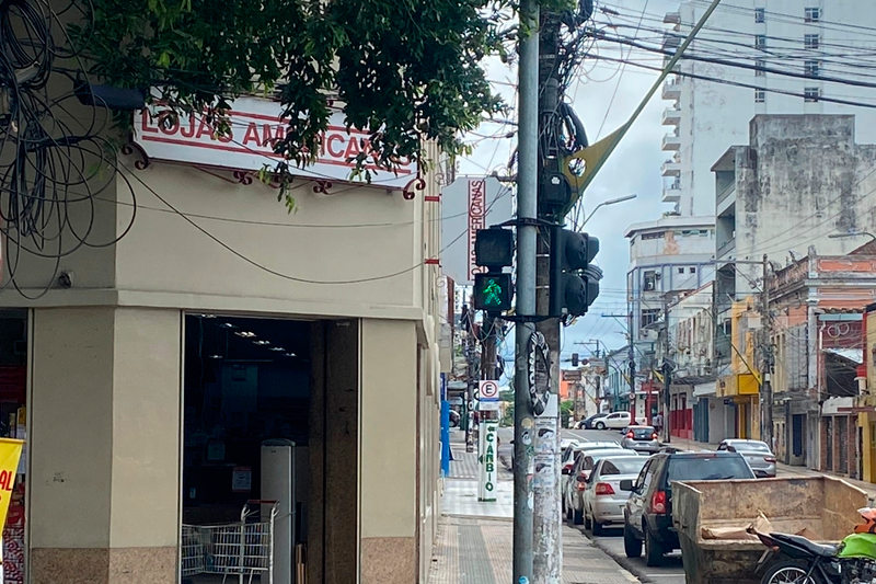 Lojas Americanas começa a demissão de funcionários em massa pelo Rio de Janeiro
