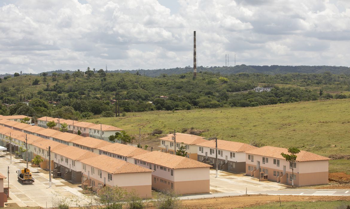 Governo vai retomar obras de 37 mil unidades do Minha Casa, Minha Vida
