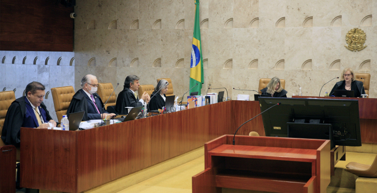 Senadores articulam aprovação de PEC que fixa mandato a ministros do STF em 8 anos
