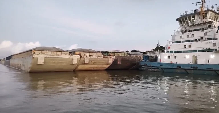 Comboio gigante começa a transportar grãos em rios da Região Norte; veja o vídeo
