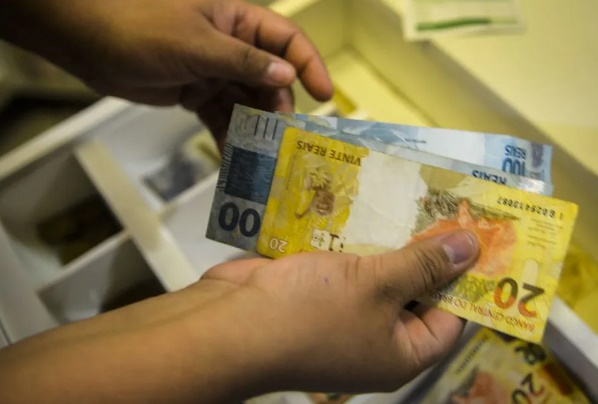 BC retoma consultas e sistema volta a funcionar no dia 7 de março, com R$ 6 bilhões