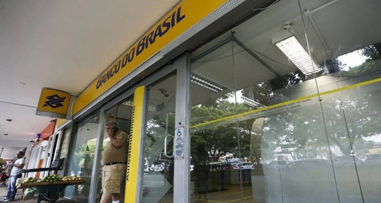 Banco do Brasil prorroga prazo para inscrição em concurso até hoje
