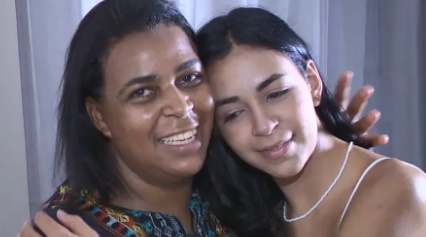 
Mãe se inscreve no ENEM para apoiar a filha e as duas são aprovadas na UFES