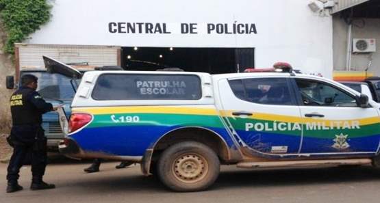 Após denúncia anônima, homem é preso com carro clonado 