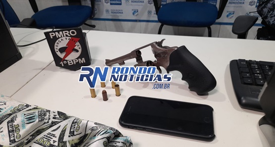 Polícia prende dupla desfilando armada em barbearia no Tucumanzal