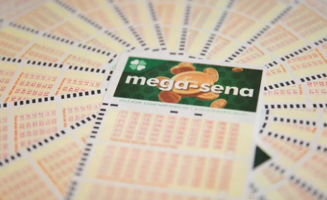 Mega-Sena pode pode pagar um prêmio de R$ 3 milhões neste sábado

