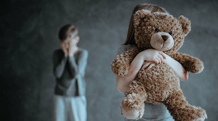 Quase 5 mil crianças e adolescentes foram vítimas de crimes em 2022, aponta relatório 
