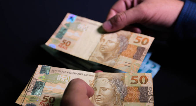 Caixa vai pagar lote extra de R$ 4 bilhões do abono salarial; confira se você receberá
