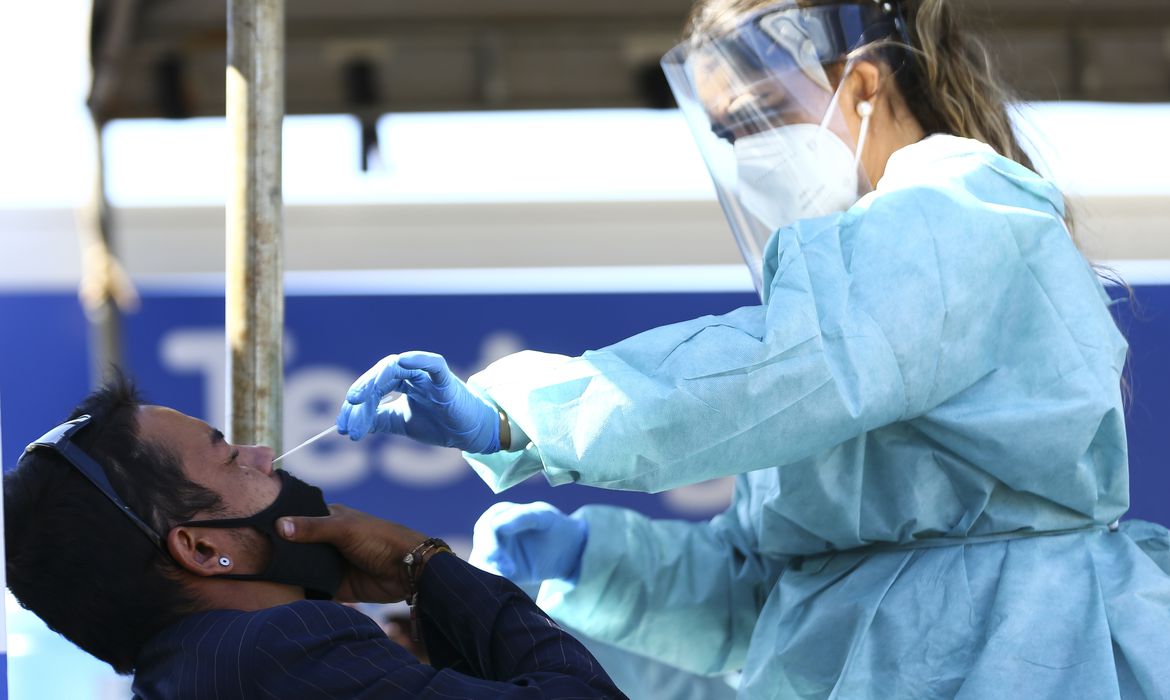 Pesquisa confirma prejuízos de memória em infectados por covid-19
