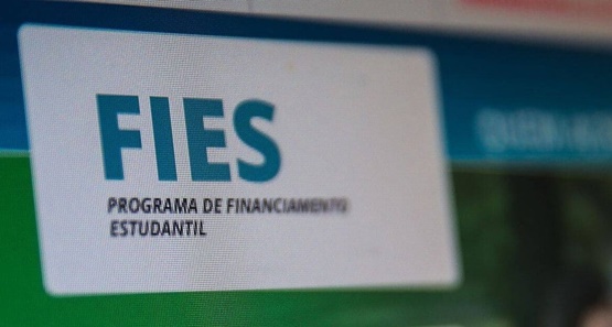 Polícia Federal deflagra Operação Falsa Tutela contra fraudes no FIES
