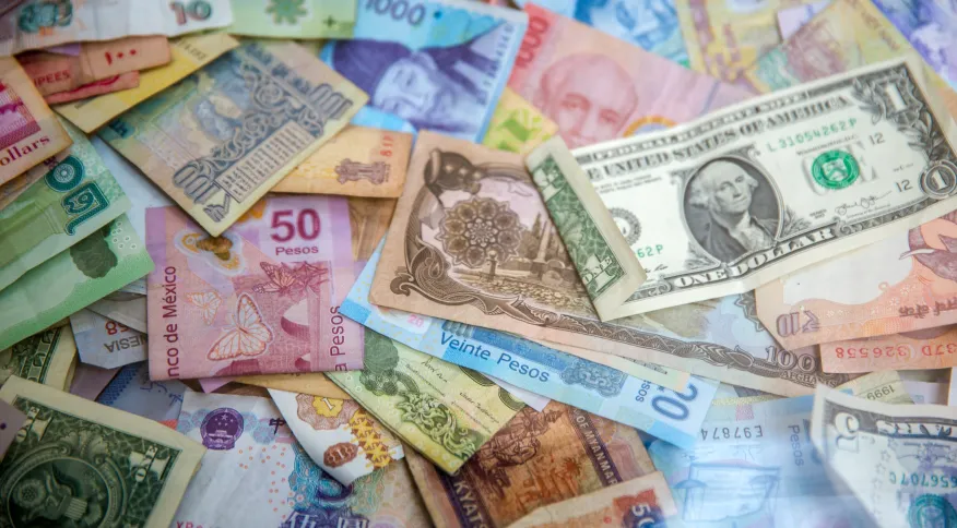 Real é a 4ª moeda do mundo que mais subiu frente ao dólar em abril; confira
