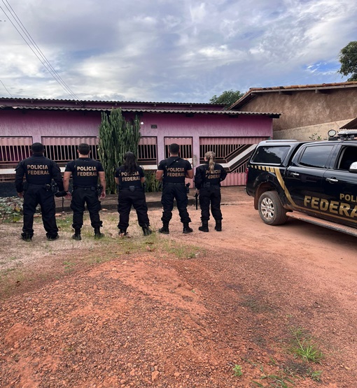 Polícia Federal deflagra operação de combate ao tráfico de drogas feito em cegonha