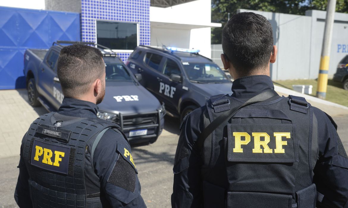 Acidentes com mortos e feridos nas estradas caem durante o feriado
