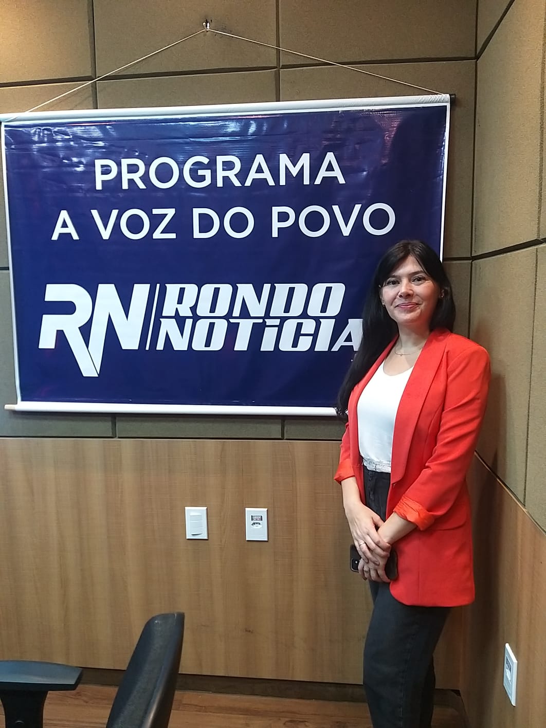 Representante da OAB/RO debate no programa 'A VOZ DO POVO' violência contra a mulher e dá dicas