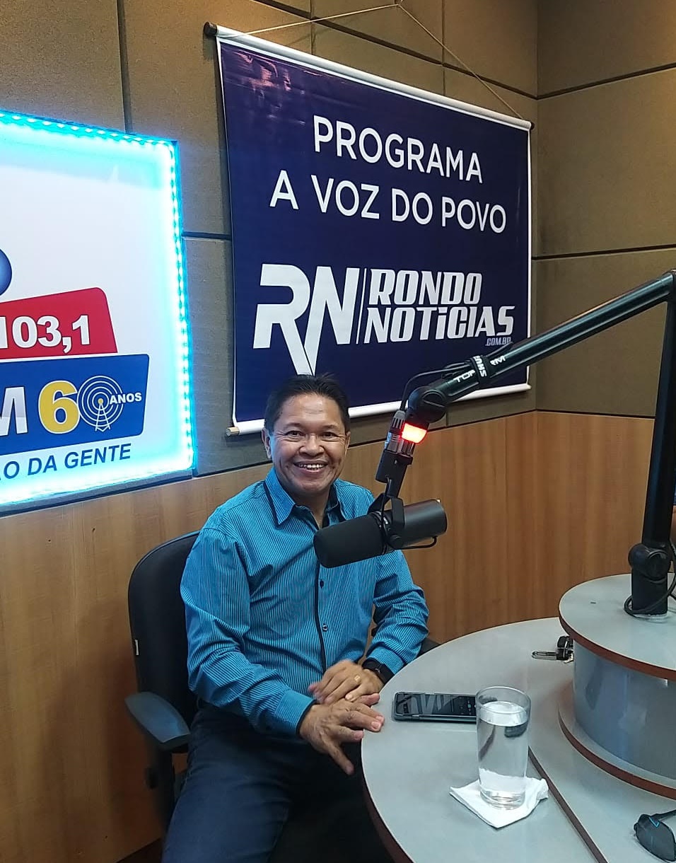 Professor  Tavares debate na 'Voz do Povo'  atendimento nas redes pública e privada