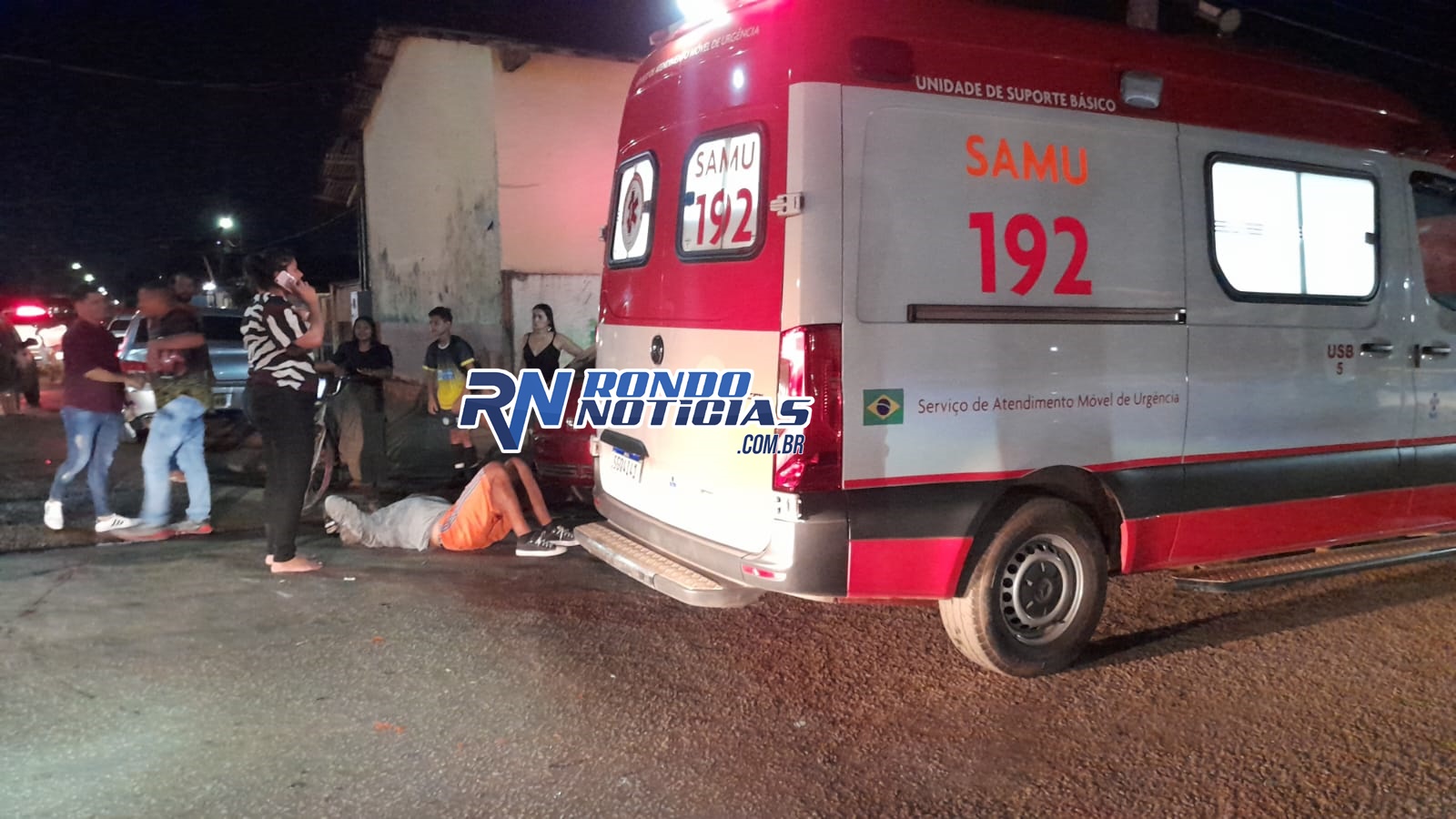 Motociclista avança preferencial e fica ferido em acidente  