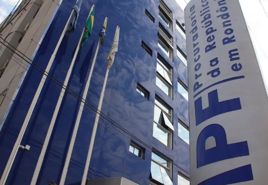 MPF arquiva inquérito sobre discurso homofóbico contra por professor da UNIR