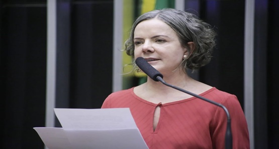 Novo vai ao STF contra pedido do PT por concessão de canais de rádio e TV 